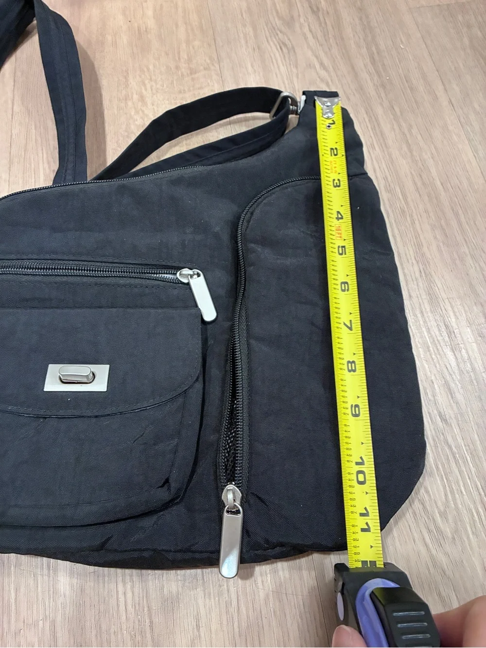N/A versatile black